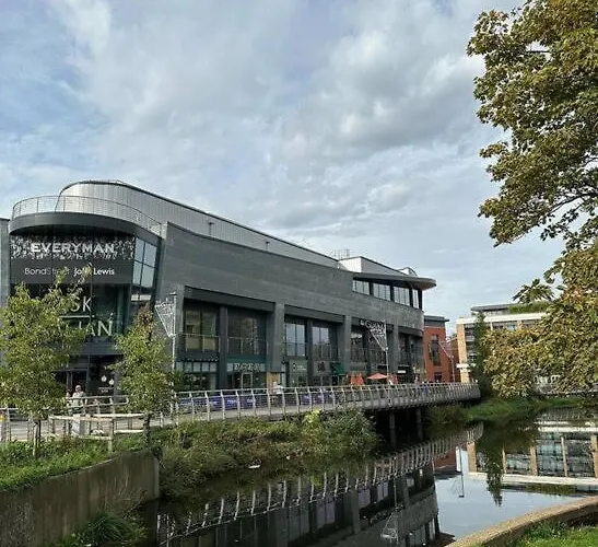 Bond Street Luxury Apartment Central Chelmsford
